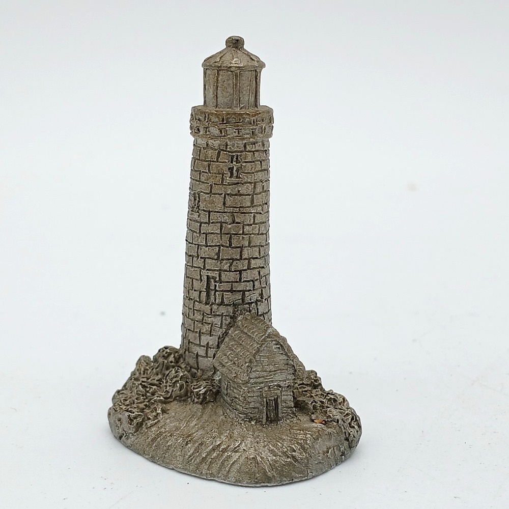 Spoontiques Silver Tone Pewter Lighthouse and Small Building S672 ~ 2" Tall